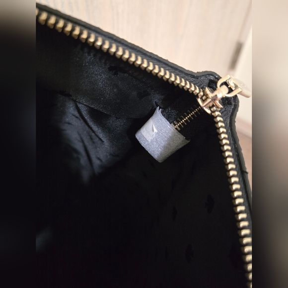 Kate Spade Large FlashGlitter. Retail$359 Like new - Picture 3 of 16